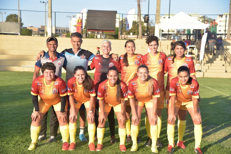 Time de futebol feminino da OAB-GO realiza jogo de apresentação