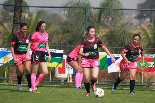 Time de futebol feminino da OAB-GO realiza jogo de apresentação