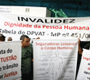 Segurados e advogados protestam contra seguradoras no mutirão do DPVAT