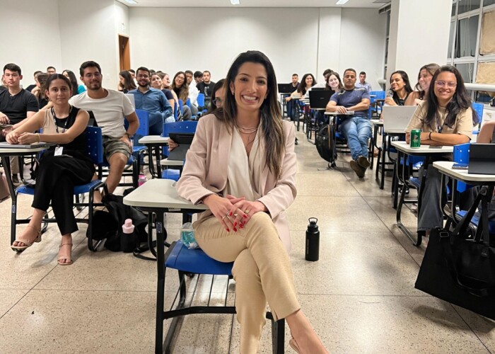 TED vai à Faculdade: diretora do tribunal ministra palestra na UFG sobre Ética Profissional Jurídica